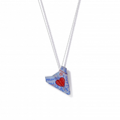 Pendant on a chain "Red heart"